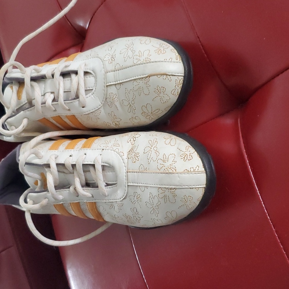 Adidas Golf shoes - Picture 2 of 5